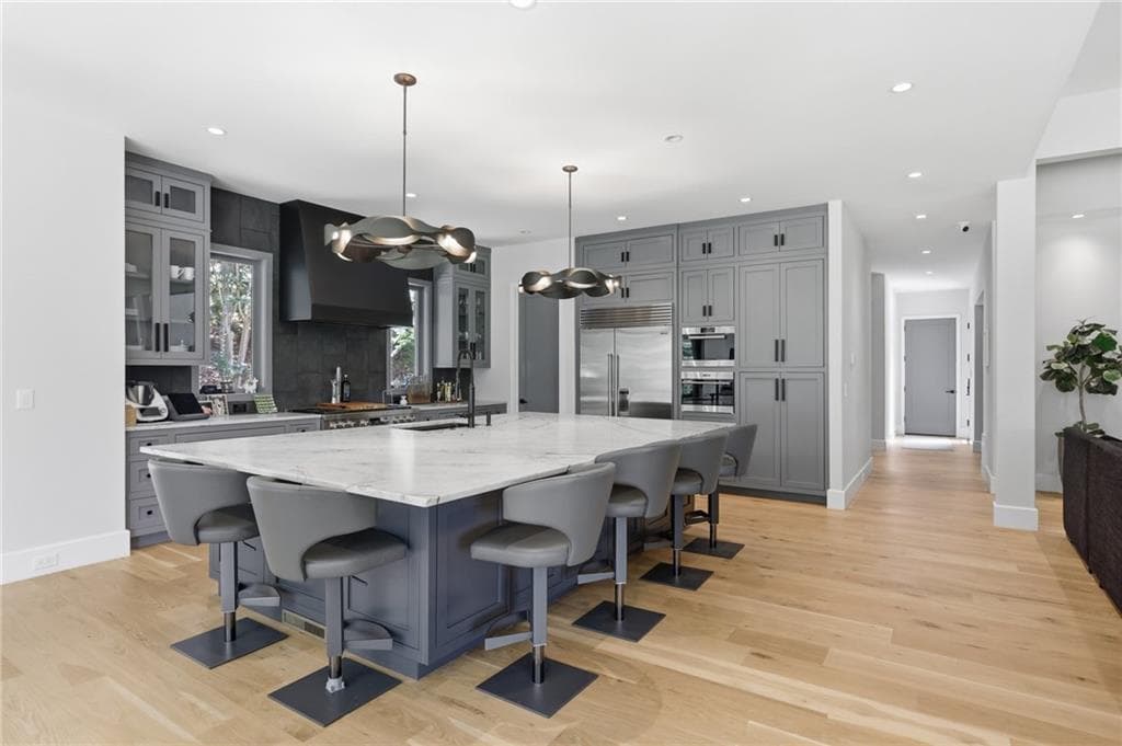 5 bedroom, 5 bathroom, 6,388 sq ft single family residence for rent at 610 Club Lane, Marietta, GA 30067 for $23,000 a month — photo 9