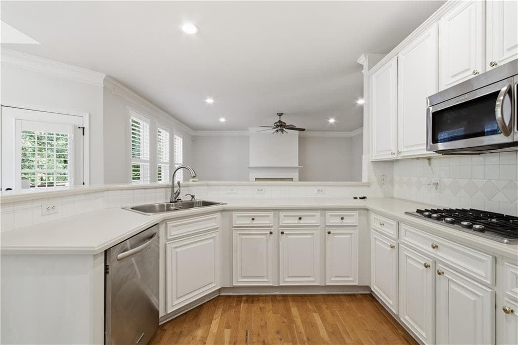 6 bedroom, 5 bathroom, 4,492 sq ft single family residence for sale at 2455 Millwater Crossing, Dacula, GA 30019 — photo 2