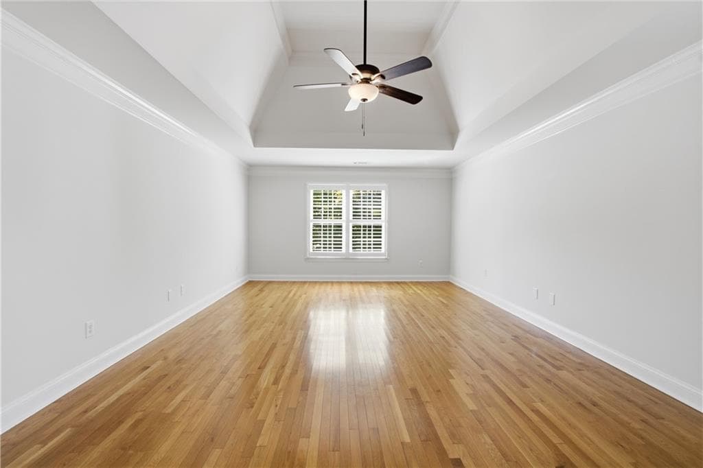 6 bedroom, 5 bathroom, 4,492 sq ft single family residence for sale at 2455 Millwater Crossing, Dacula, GA 30019 — photo 4