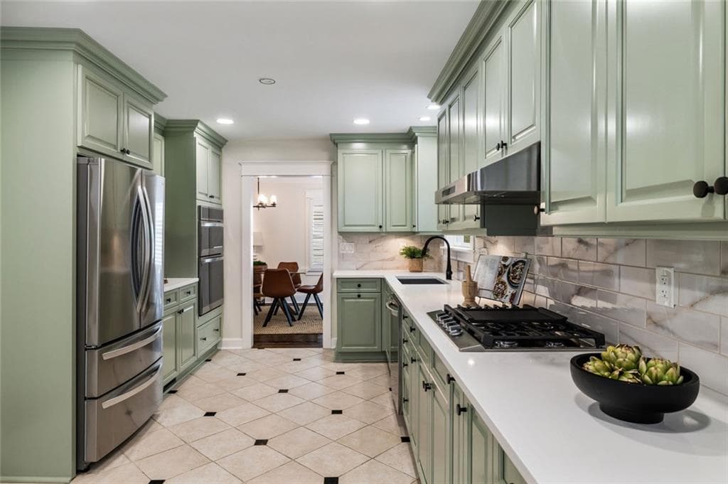 5 bedroom, 4 bathroom, 3,524 sq ft single family residence for rent at 2251 Fairhaven Circle, Atlanta, GA 30305 for $7,500 a month — photo 8