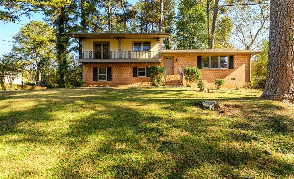 4 bedroom, 3 bathroom, 2,125 sq ft single family residence for rent at 462 Emily Drive, Lilburn, GA 30047 for $2,275 a month — photo 1 of 35