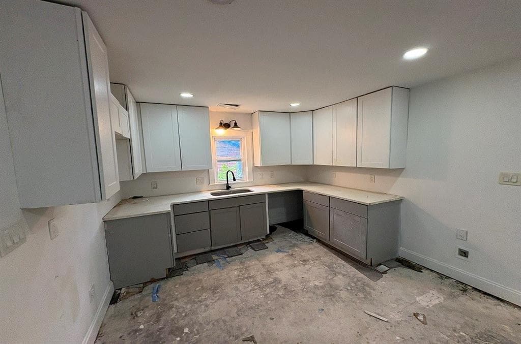 3 bedroom, 2 bathroom, 1,304 sq ft single family residence for sale at 1658 M L King Jr Drive, Atlanta, GA 30314 — photo 7