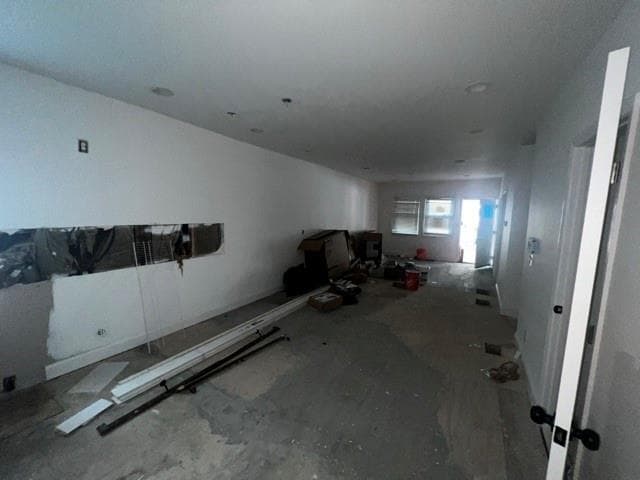 4 bedroom, 3 bathroom, 1,814 sq ft single family residence for sale at 1094 Harwell Street, Atlanta, GA 30314 — photo 6