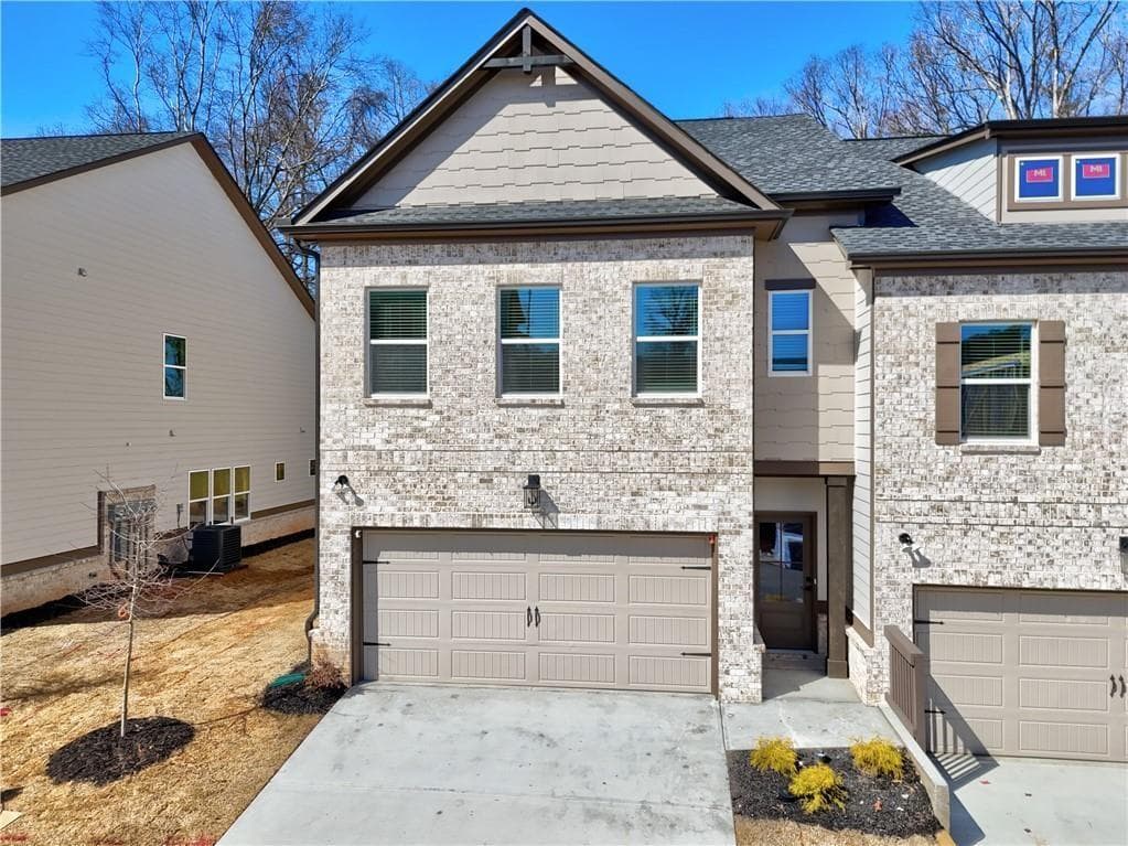 4 bedroom, 3 bathroom, 2,319 sq ft townhouse for rent at 4307 Fern River Bend, Norcross, GA 30093 for $2,700 a month