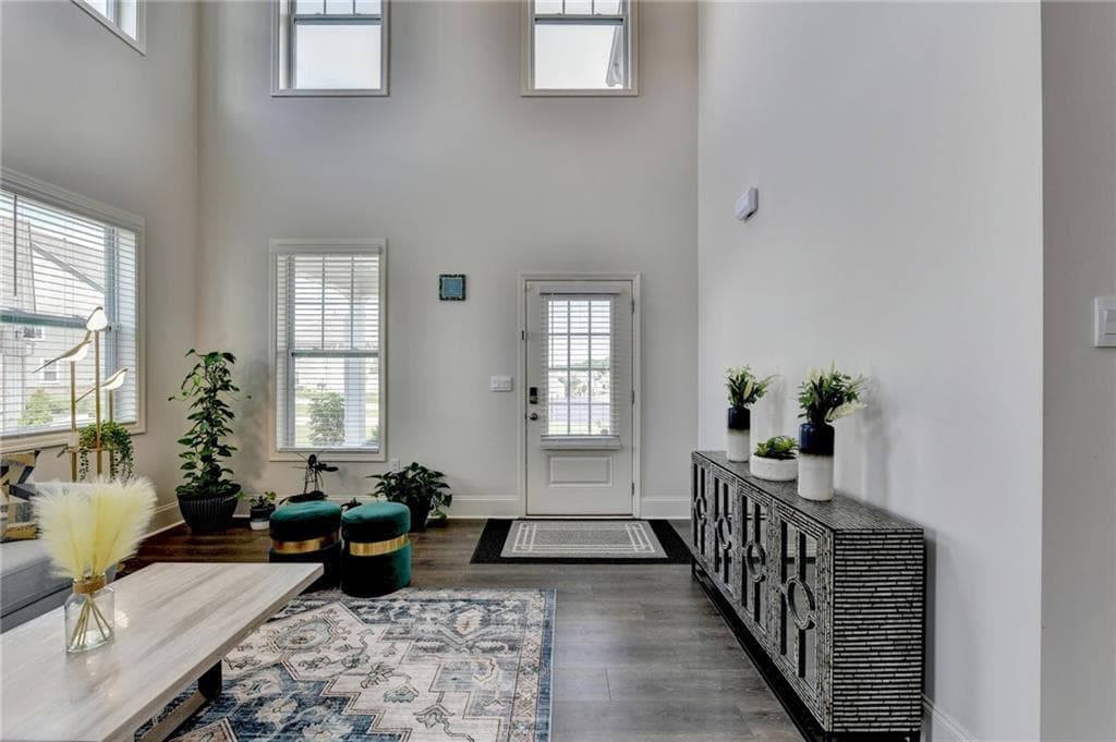 5 bedroom, 4 bathroom, 3,798 sq ft single family residence for sale at 4040 Gallery Chase, Cumming, GA 30028 — photo 3