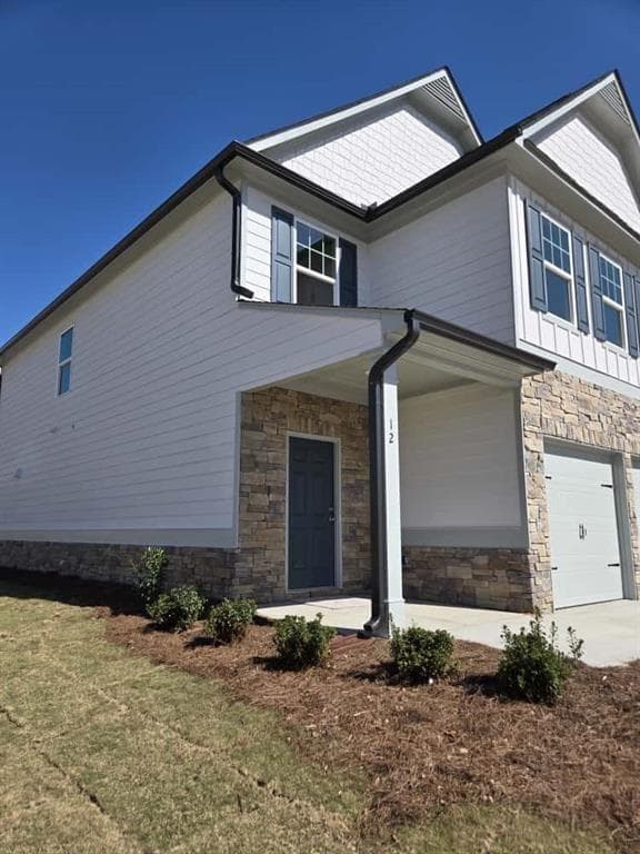 4 bedroom, 3 bathroom, 2,148 sq ft single family residence for rent at 12 Briarwood Drive, Dawsonville, GA 30534 for $2,100 a month — photo 4