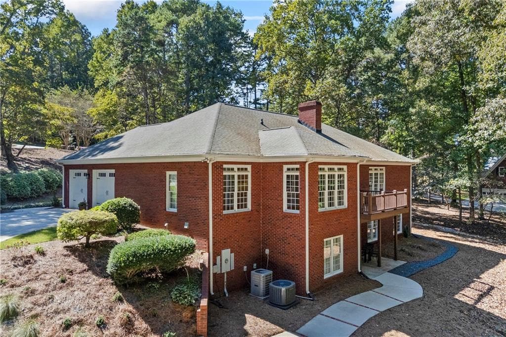 6 bedroom, 4 bathroom, 4,400 sq ft single family residence for sale at 3741 Apalachee Ridge, Monroe, GA 30656 — photo 4