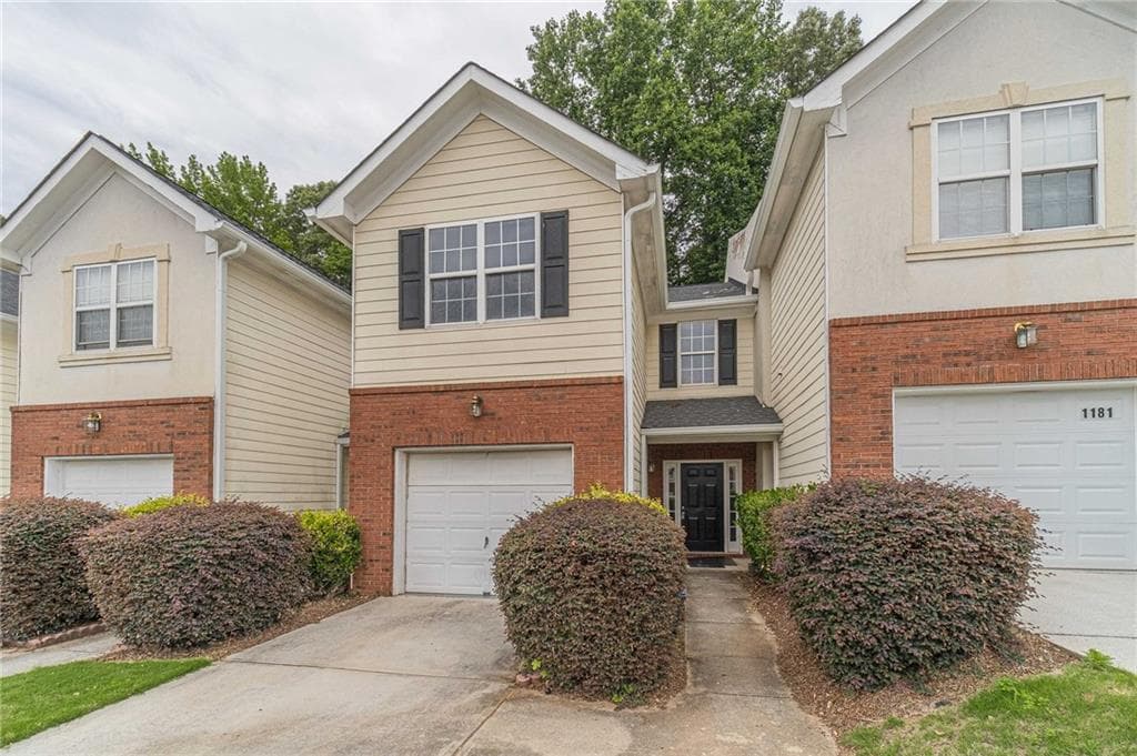 3 bedroom, 3 bathroom, 1,530 sq ft townhouse for rent at 1191 Primrose View Circle, Lawrenceville, GA 30044 for $2,000 a month — photo 1 of 39