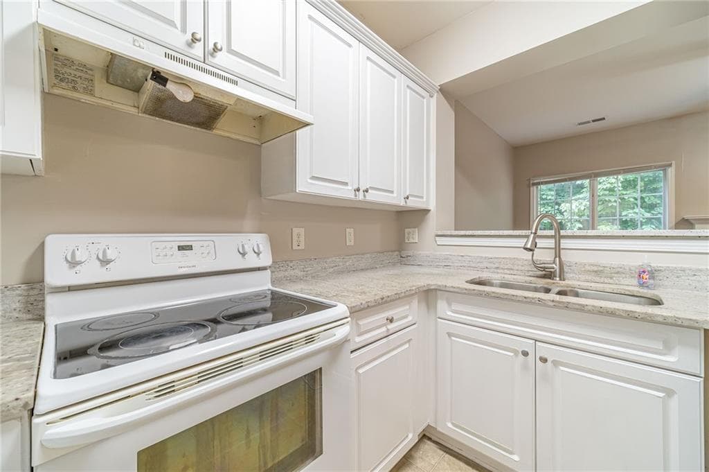 3 bedroom, 3 bathroom, 1,530 sq ft townhouse for rent at 1191 Primrose View Circle, Lawrenceville, GA 30044 for $2,000 a month — photo 8