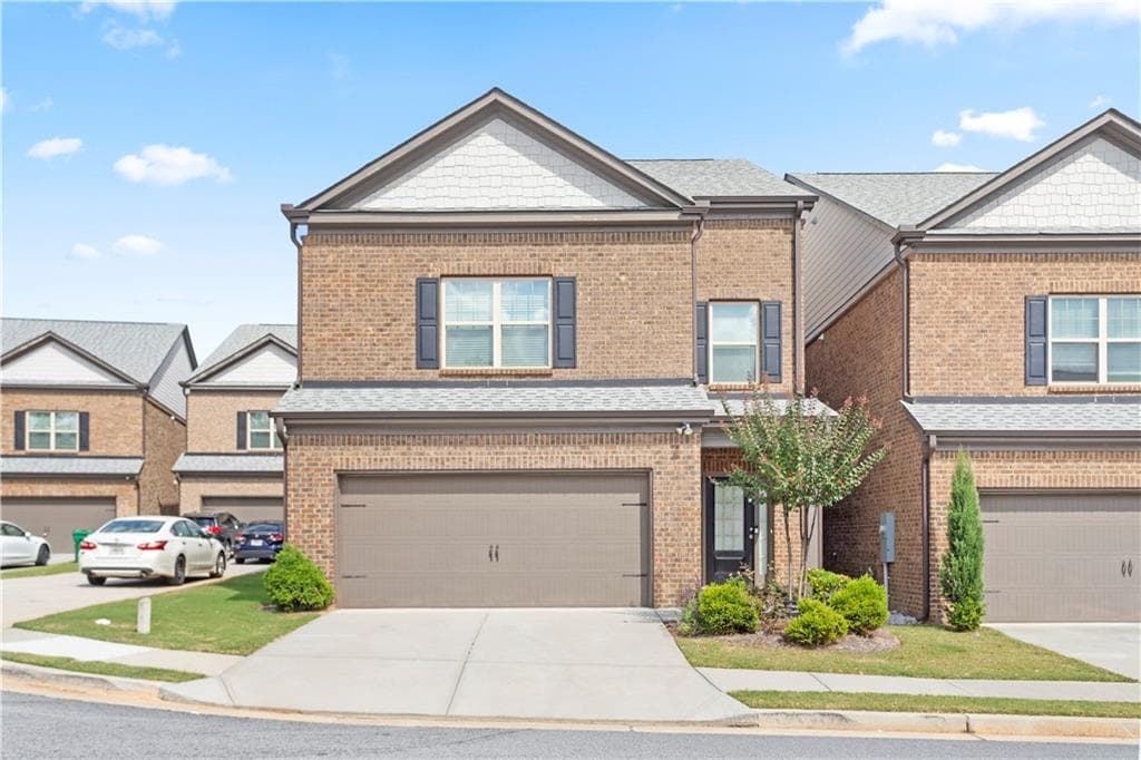 4 bedroom, 4 bathroom, 2,368 sq ft single family residence for rent at 4465 Almanor Circle, Norcross, GA 30071 for $2,600 a month — photo 3