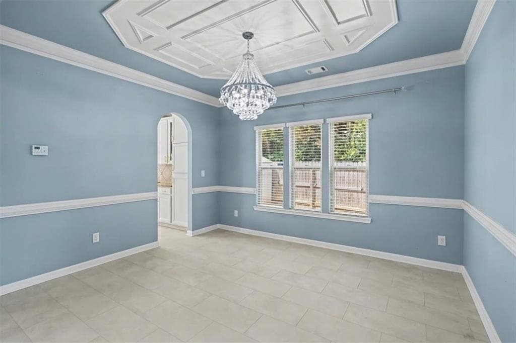 4 bedroom, 3 bathroom, 3,200 sq ft single family residence for sale at 6810 Rocking Horse Lane, Cumming, GA 30040 — photo 6