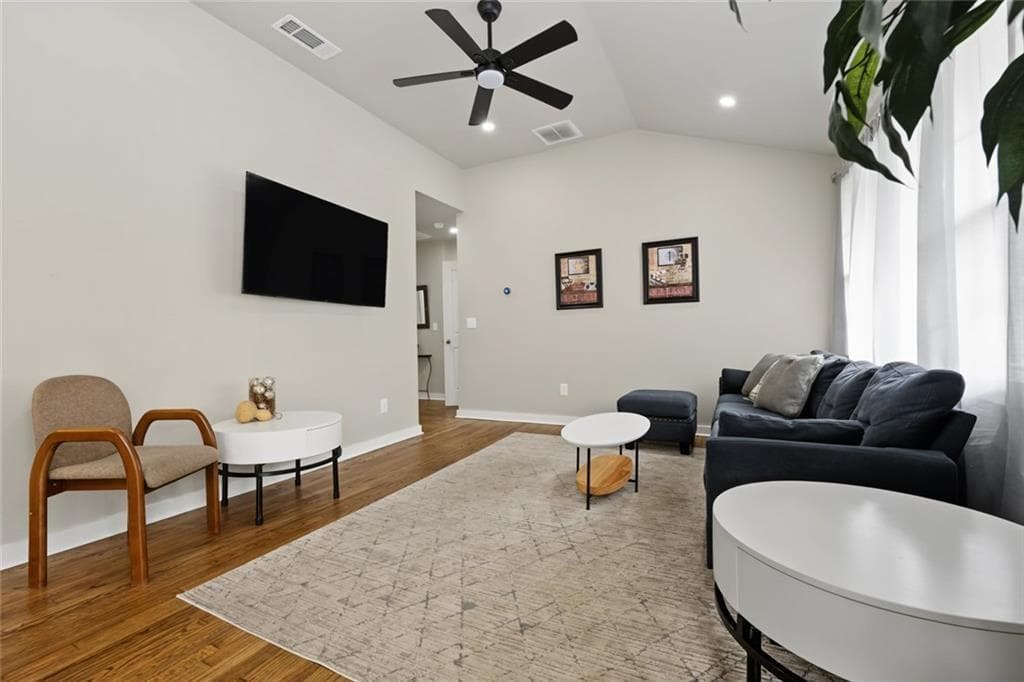 5 bedroom, 4 bathroom, 3,148 sq ft single family residence for sale at 771 Pinehurst Terrace, Atlanta, GA 30310 — photo 4