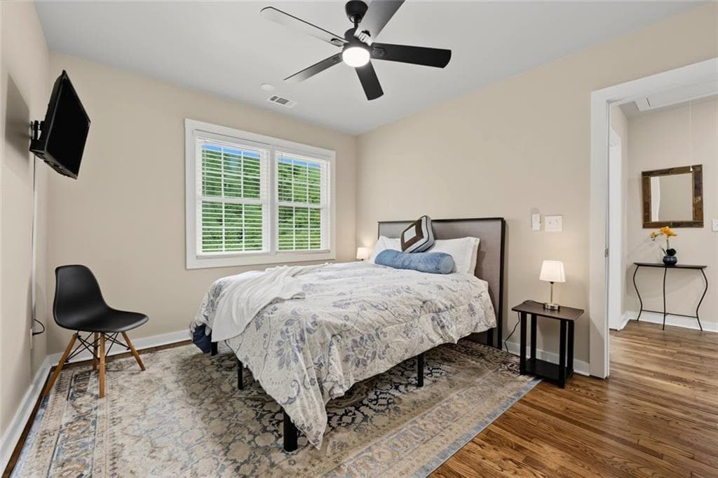 5 bedroom, 4 bathroom, 3,148 sq ft single family residence for sale at 771 Pinehurst Terrace, Atlanta, GA 30310 — photo 10