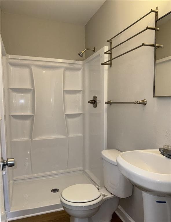 3 bedroom, 2 bathroom, 1,392 sq ft single family residence for sale at 10747 Thrasher Road, Jonesboro, GA 30238 — photo 9