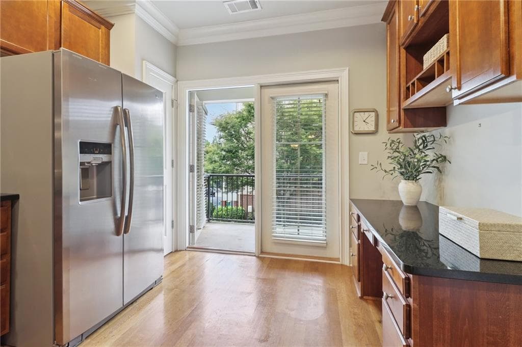 2 bedroom, 2 bathroom, 1,160 sq ft townhouse for sale at 6434 Chariot Street 3, Sandy Springs, GA 30328 — photo 10