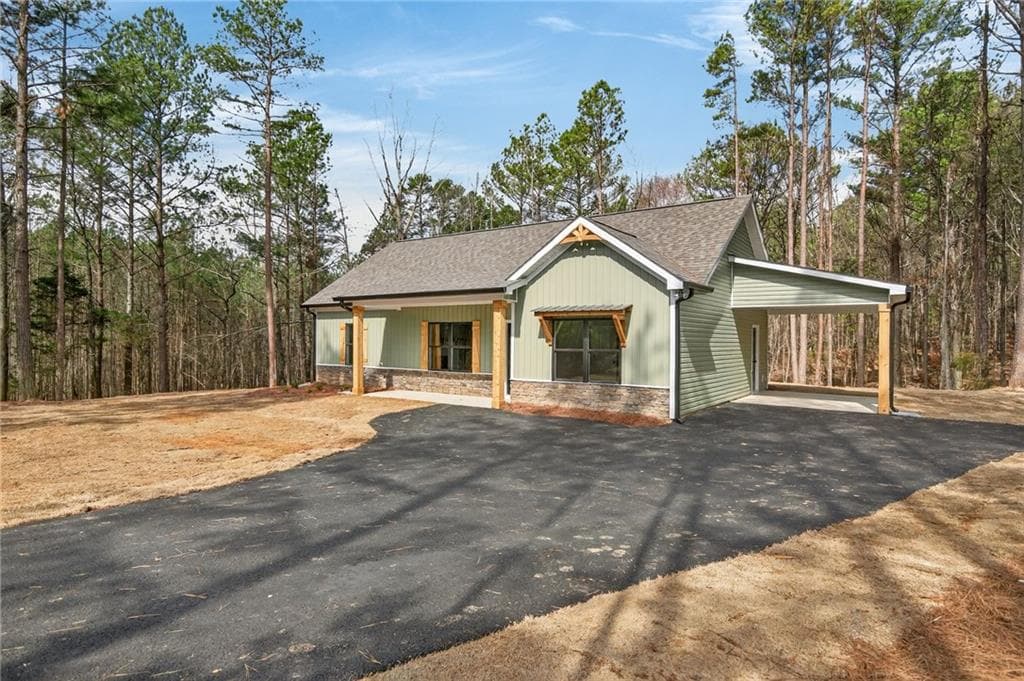 3 bedroom, 2 bathroom, 1,297 sq ft single family residence for sale at 362 PLEASANT HILL Road, Rockmart, GA 30153 — photo 5