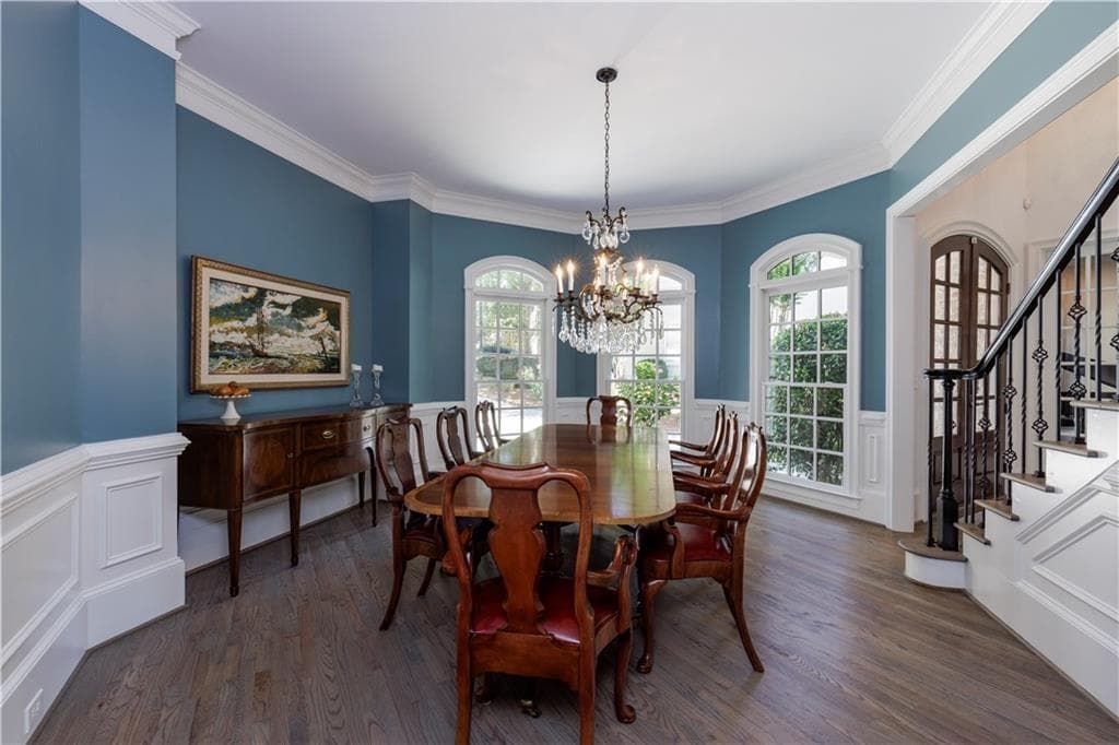 6 bedroom, 6 bathroom, 7,295 sq ft single family residence for sale at 7750 Marsh Court, Sandy Springs, GA 30328 — photo 8
