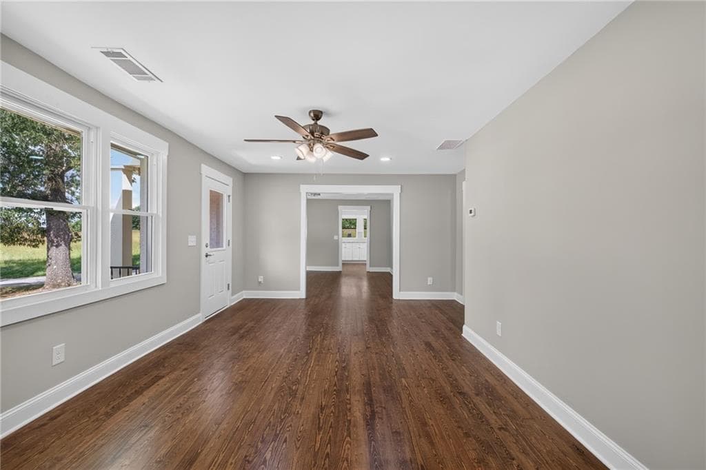 3 bedroom, 2 bathroom, 1,970 sq ft single family residence for sale at 379 Mount Olive Church Road, Commerce, GA 30529 — photo 9