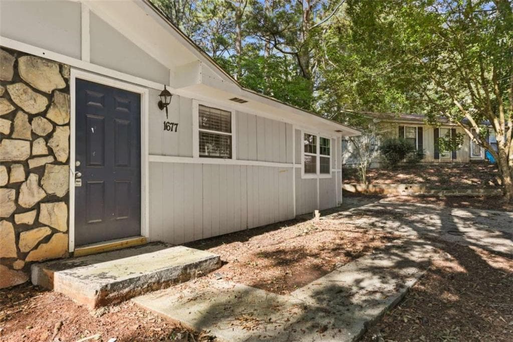 4 bedroom, 2 bathroom, 1,508 sq ft single family residence for sale at 1677 Liberty Valley, Decatur, GA 30032 — photo 2
