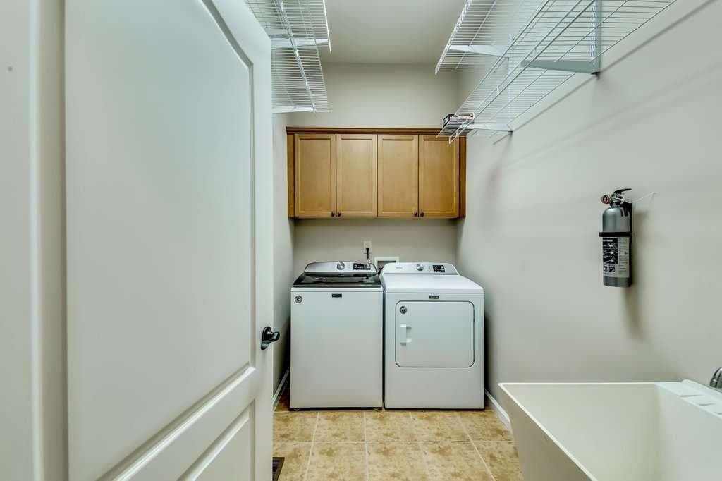 6 bedroom, 5 bathroom, 5,500 sq ft single family residence for rent at 1897 8th Street, Brookhaven, GA 30341 for $14,850 a month — photo 10