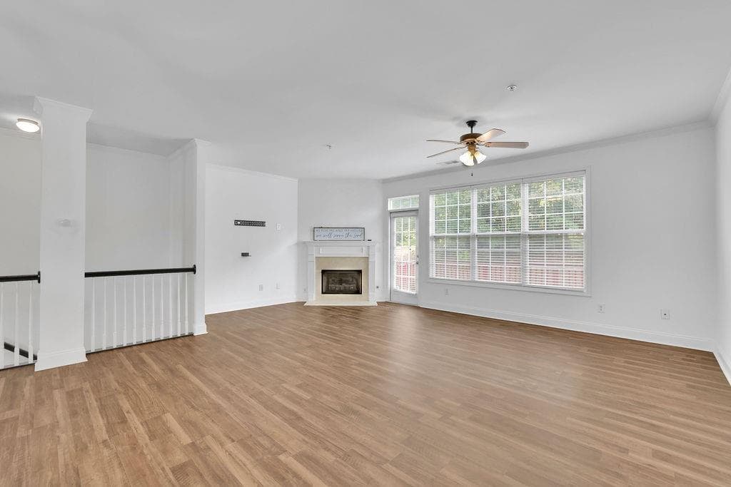 3 bedroom, 4 bathroom, 2,240 sq ft townhouse for sale at 526 Williamson St SE 375, Marietta, GA 30060 — photo 8