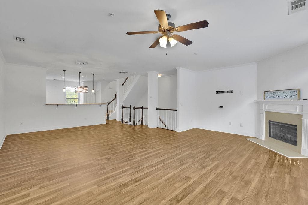 3 bedroom, 4 bathroom, 2,240 sq ft townhouse for sale at 526 Williamson St SE 375, Marietta, GA 30060 — photo 9