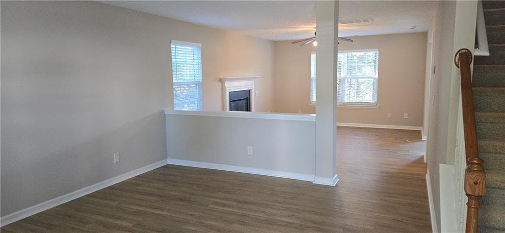4 bedroom, 3 bathroom, 1,982 sq ft single family residence for rent at 608 Red Oak Court, Canton, GA 30114 for $2,100 a month — photo 3