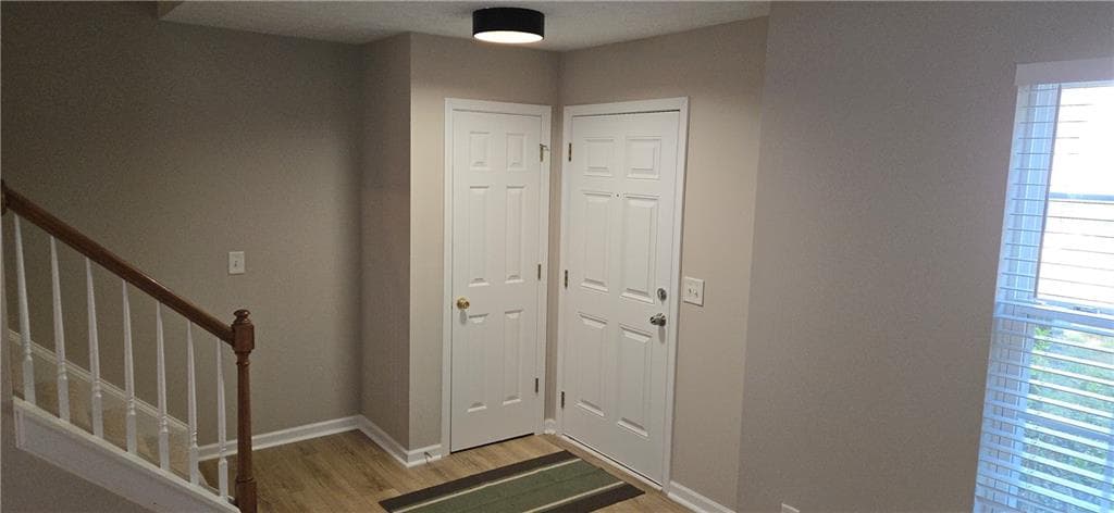 4 bedroom, 3 bathroom, 1,982 sq ft single family residence for rent at 608 Red Oak Court, Canton, GA 30114 for $2,100 a month — photo 4