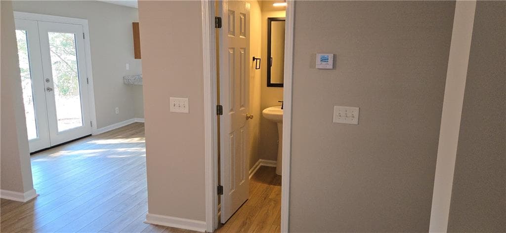 4 bedroom, 3 bathroom, 1,982 sq ft single family residence for rent at 608 Red Oak Court, Canton, GA 30114 for $2,100 a month — photo 5