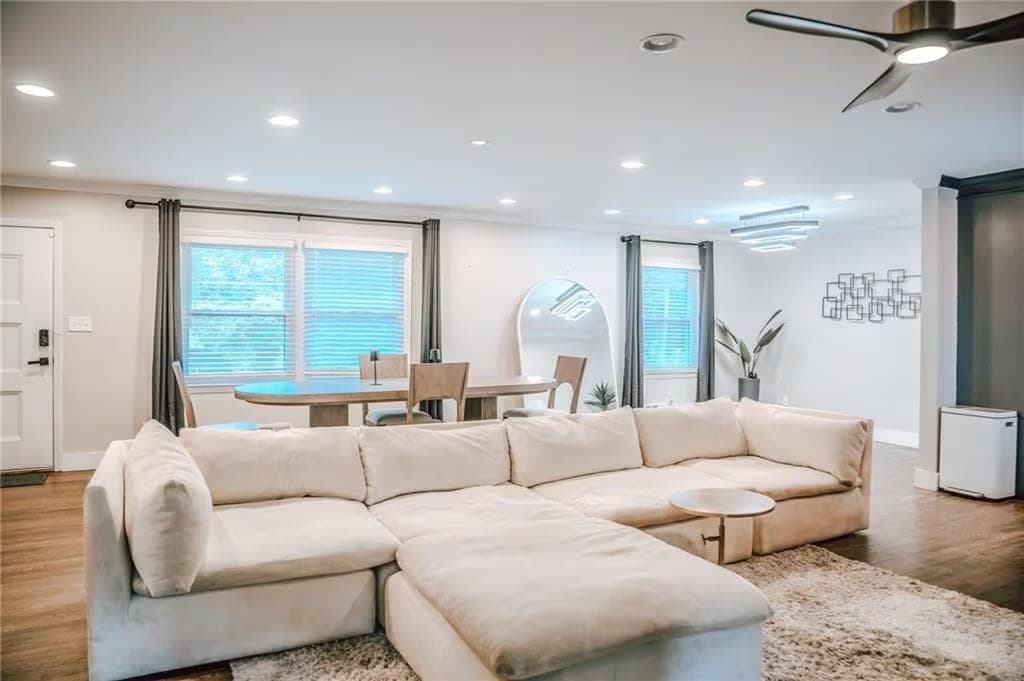 4 bedroom, 3 bathroom, 2,172 sq ft single family residence for rent at 1850 Acuba Lane, Atlanta, GA 30345 for $3,995 a month — photo 5