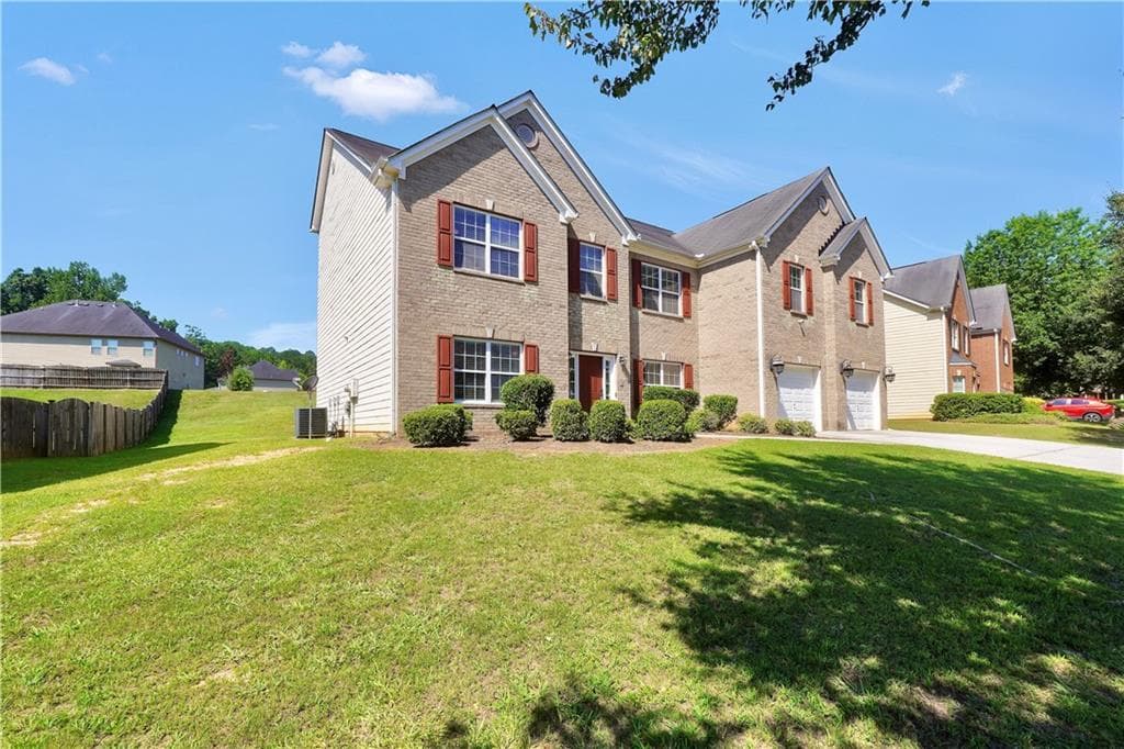 8 bedroom, 5 bathroom, 4,685 sq ft single family residence for sale at 60 Snapdragon Lane, Covington, GA 30014 — photo 3