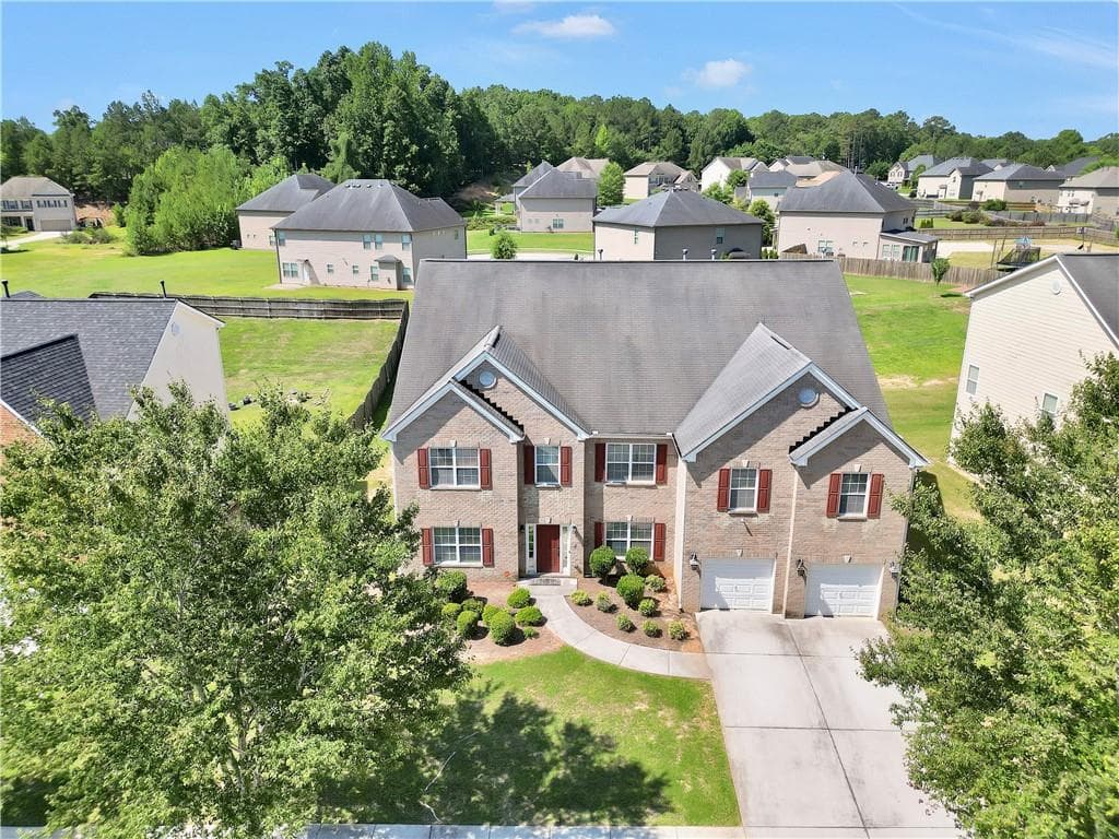 8 bedroom, 5 bathroom, 4,685 sq ft single family residence for sale at 60 Snapdragon Lane, Covington, GA 30014 — photo 6
