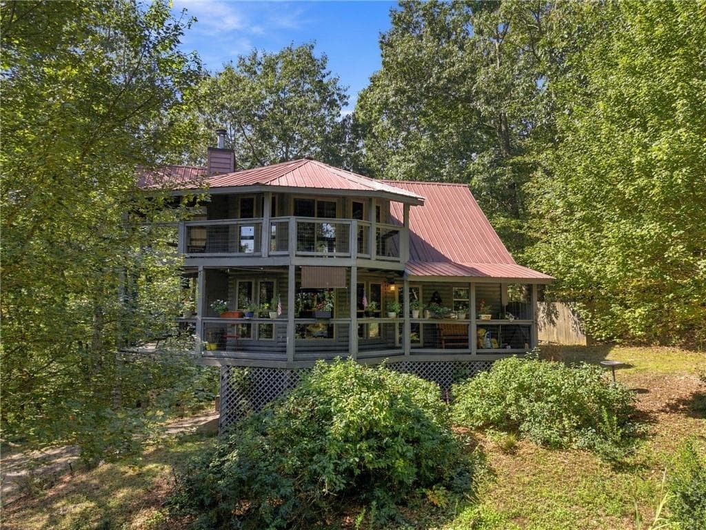 3 bedroom, 2 bathroom, 1,170 sq ft single family residence for sale at 447 Renate Drive, Jasper, GA 30143