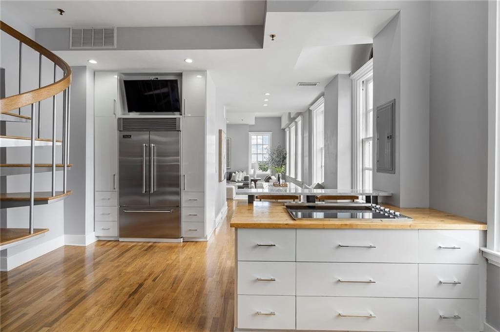 3 bedroom, 4 bathroom, 2,671 sq ft condominium for rent at 30 5th Street 1001, Atlanta, GA 30308 for $6,200 a month — photo 10