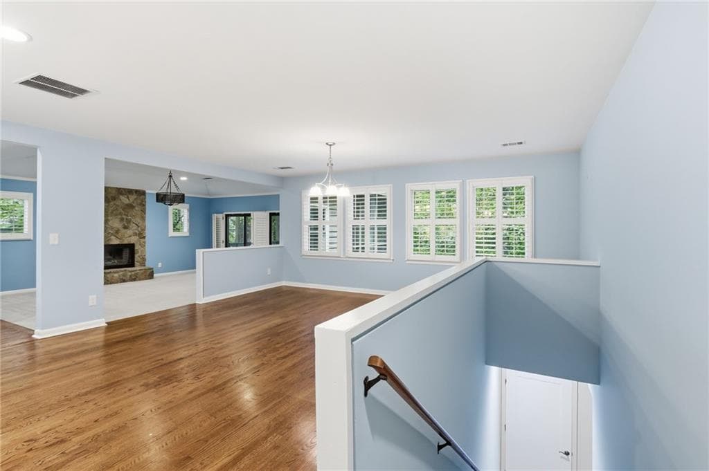 5 bedroom, 4 bathroom, 3,807 sq ft single family residence for sale at 4189 Tartan Way, Roswell, GA 30075 — photo 10