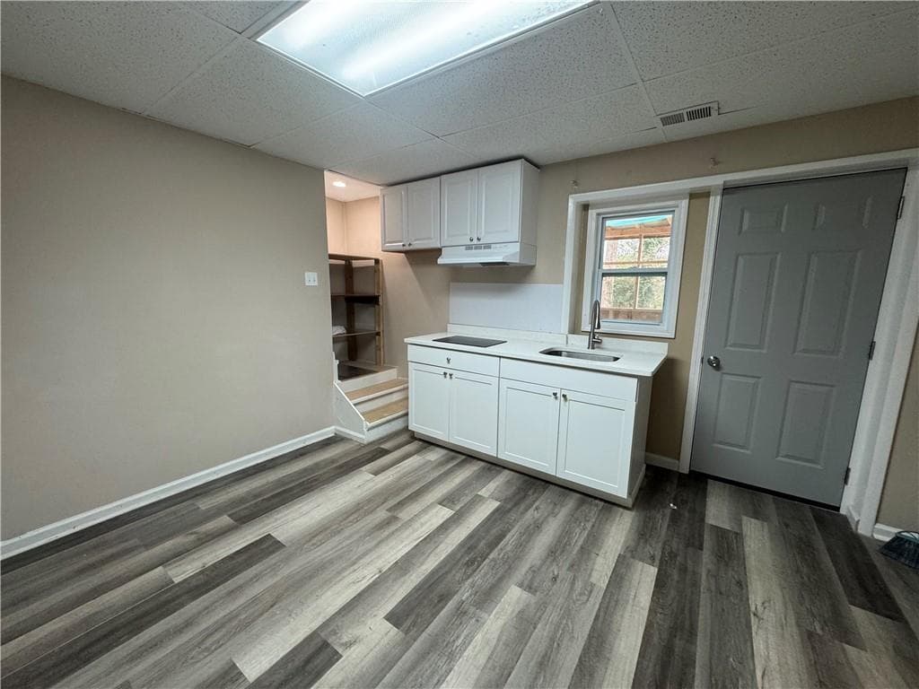 2 bedroom, 1 bathroom, 998 sq ft other for rent at 5971 Robin Hood Lane, Norcross, GA 30093 for $1,400 a month — photo 2