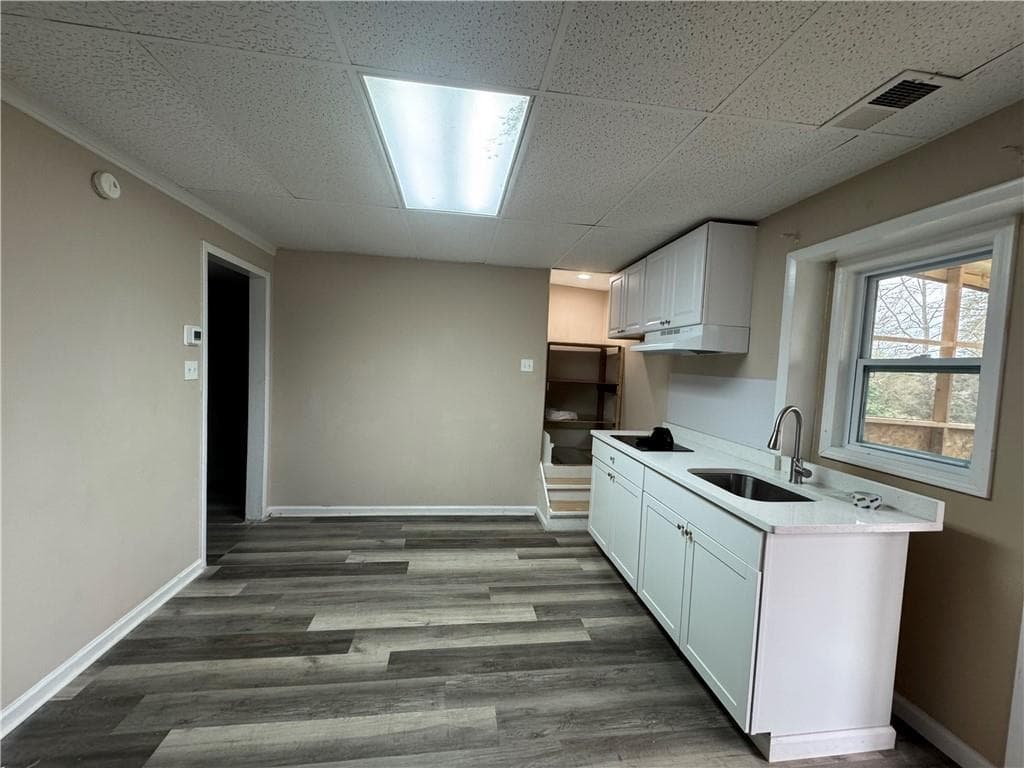 2 bedroom, 1 bathroom, 998 sq ft other for rent at 5971 Robin Hood Lane, Norcross, GA 30093 for $1,400 a month — photo 5