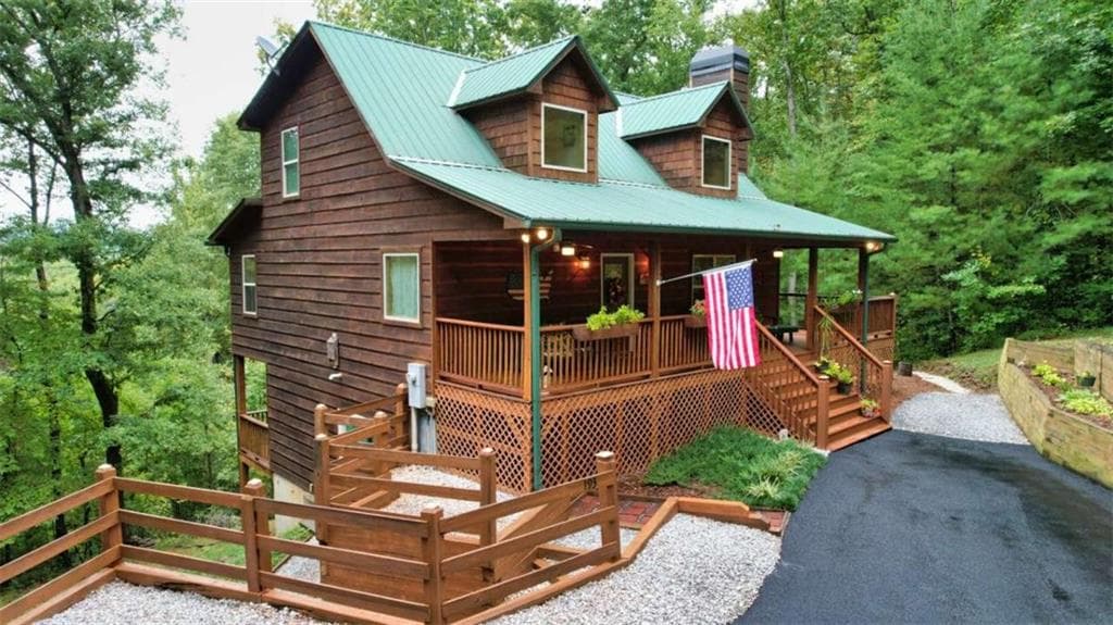 3 bedroom, 3 bathroom, 2,200 sq ft single family residence under contract at 193 Nonchalant Lane, Blairsville, GA 30512 — photo 5