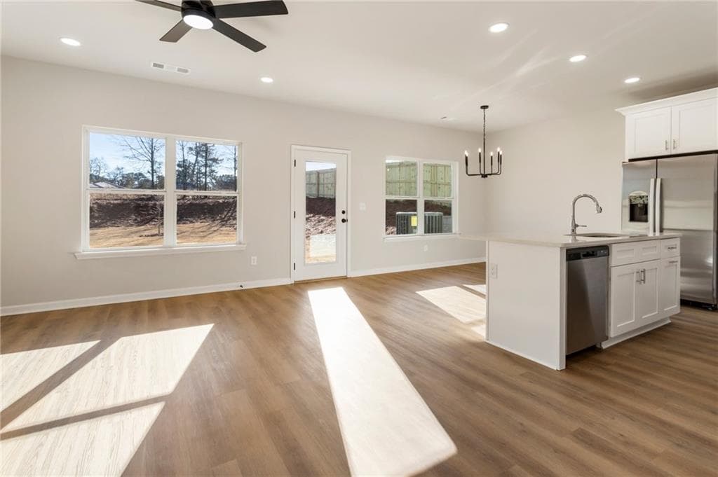 3 bedroom, 3 bathroom, 1,672 sq ft townhouse for rent at 14 Wade Street, Winder, GA 30680 for $2,200 a month — photo 6