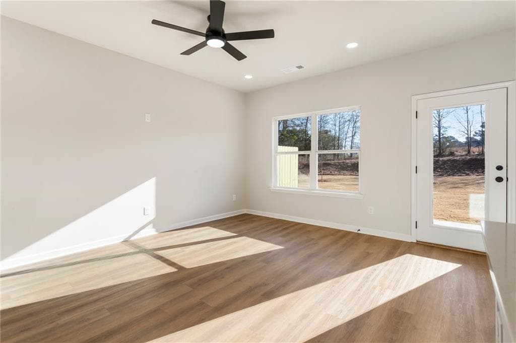 3 bedroom, 3 bathroom, 1,672 sq ft townhouse for rent at 14 Wade Street, Winder, GA 30680 for $2,200 a month — photo 9