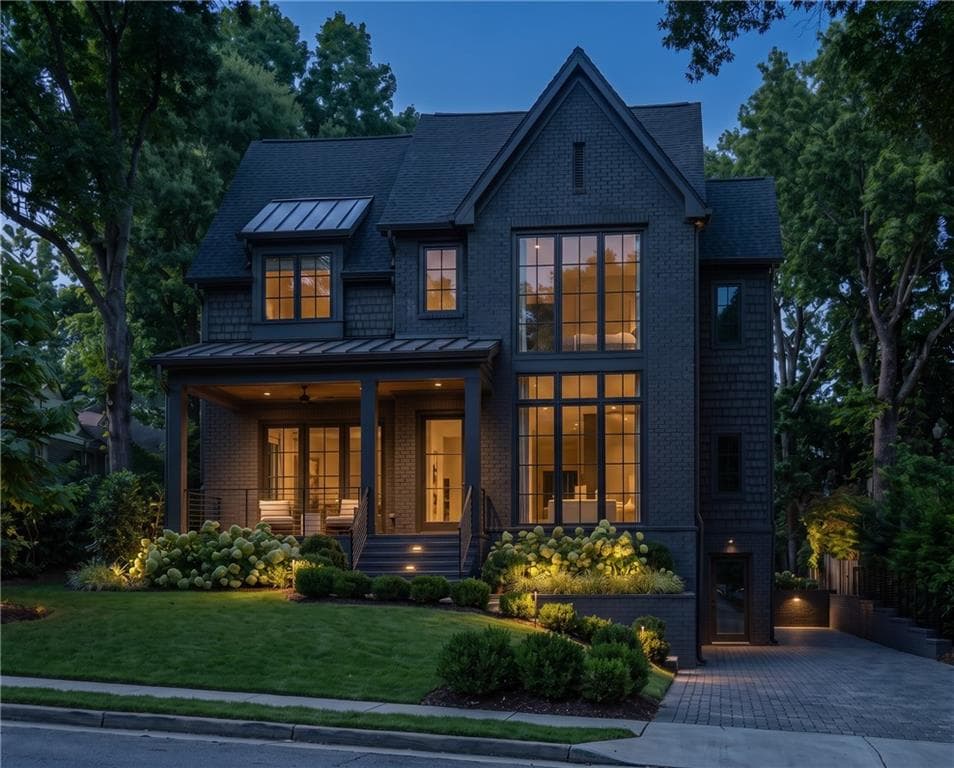 5 bedroom, 6 bathroom, 5,003 sq ft single family residence for sale at 1373 Greenland Drive, Atlanta, GA 30306 — photo 2
