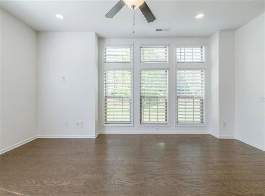 1 bedroom, 2 bathroom, 1,039 sq ft condominium for rent at 1257 Epping Lane 59, Brookhaven, GA 30319 for $3,000 a month — photo 9