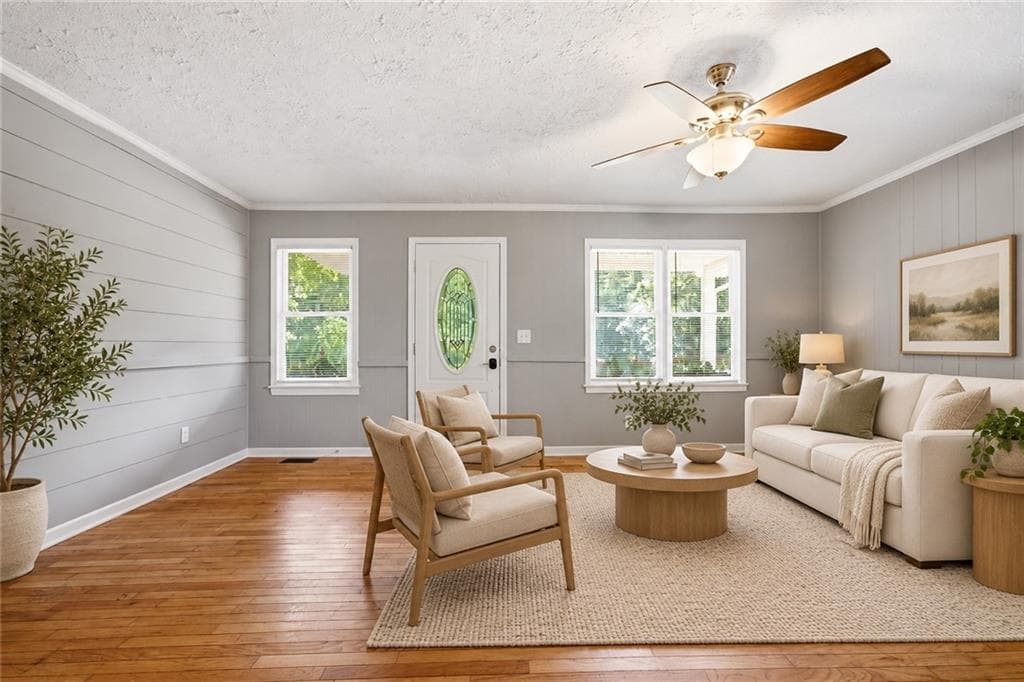 3 bedroom, 2 bathroom, 1,532 sq ft single family residence for sale at 467 Sanders Street, Clarkesville, GA 30523 — photo 3
