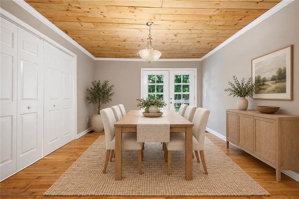 3 bedroom, 2 bathroom, 1,532 sq ft single family residence for sale at 467 Sanders Street, Clarkesville, GA 30523 — photo 7