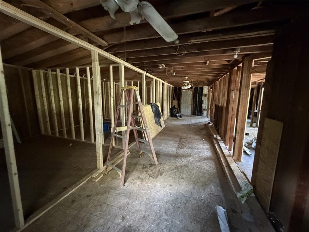 3 bedroom, 2 bathroom, 1,072 sq ft single family residence for sale at 191 Merritt Circle, Dallas, GA 30132 — photo 5