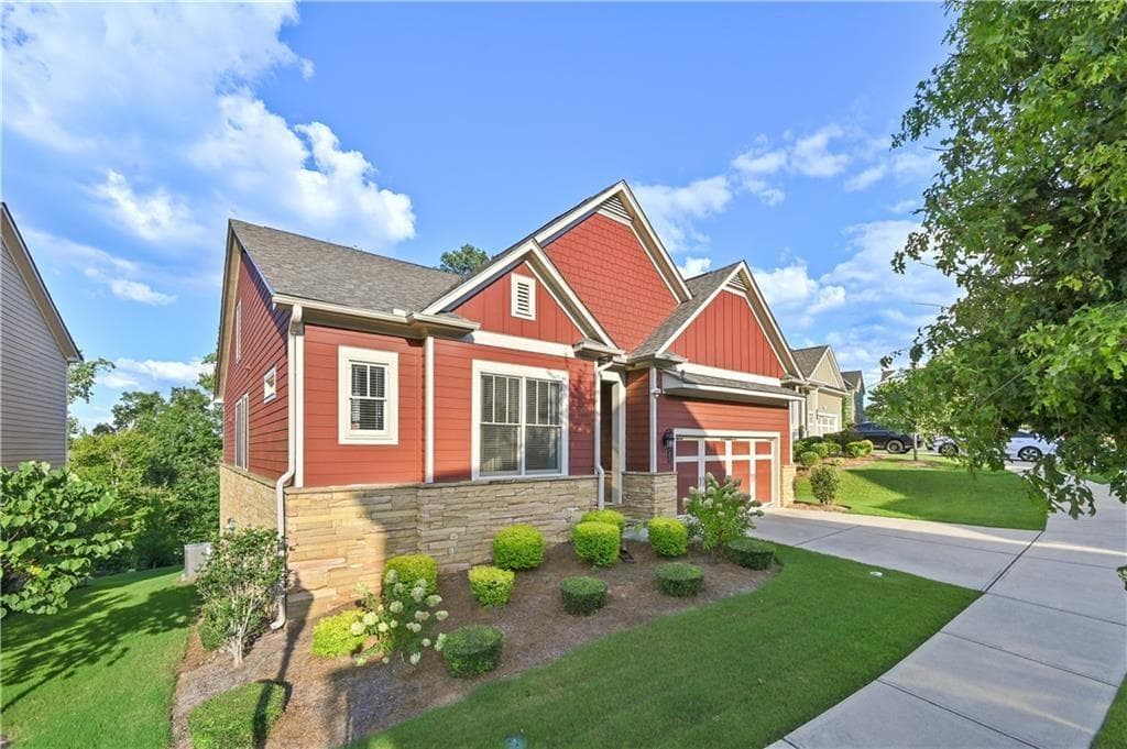5 bedroom, 5 bathroom, 2,490 sq ft single family residence for rent at 4045 Suwanee Green Parkway, Suwanee, GA 30024 for $3,400 a month — photo 2