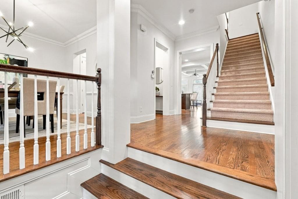 4 bedroom, 5 bathroom, 3,477 sq ft townhouse for sale at 657 Lockton Place, Sandy Springs, GA 30342 — photo 4