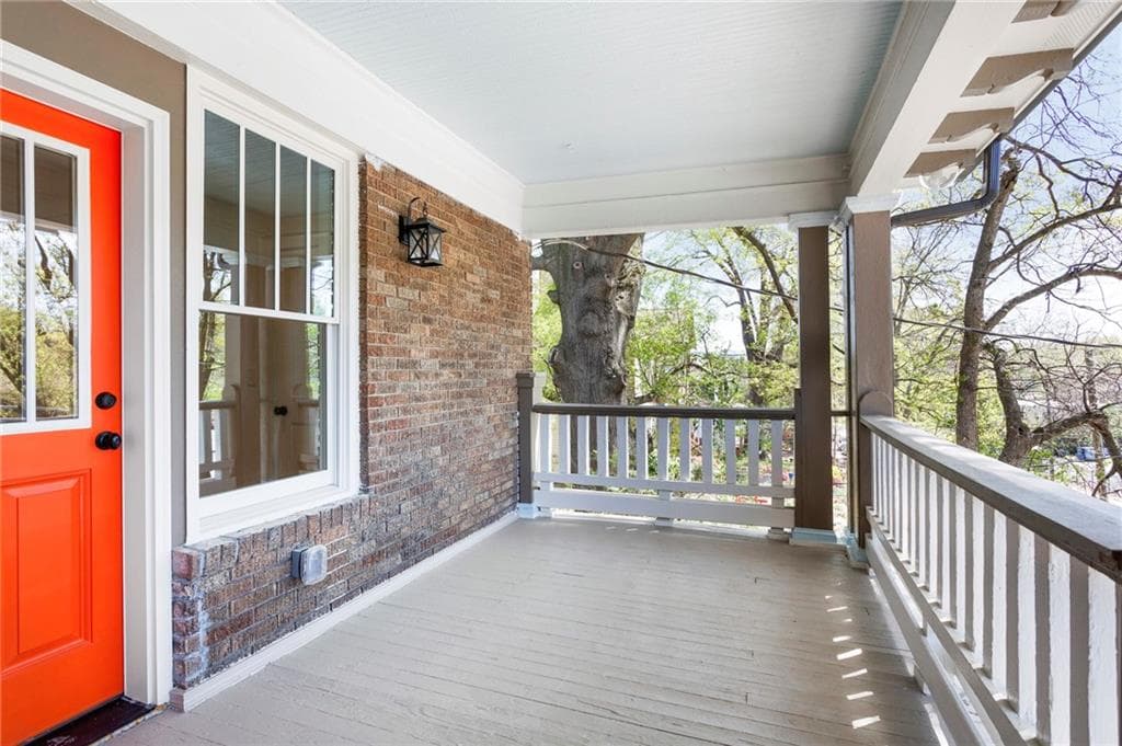 1 bedroom, 1 bathroom, 900 sq ft quadruplex for rent at 512 Ralph Mcgill Boulevard 3, Atlanta, GA 30312 for $2,300 a month — photo 8