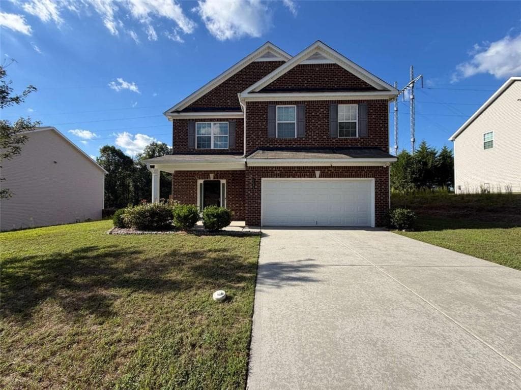 4 bedroom, 3 bathroom, 2,288 sq ft single family residence for rent at 1162 Creek Top Road, Loganville, GA 30052 for $2,450 a month — photo 1 of 29
