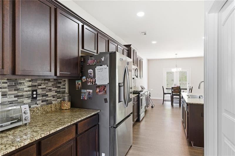 5 bedroom, 3 bathroom, 3,268 sq ft single family residence for rent at 296 Maple Brook Drive, Dawsonville, GA 30534 for $2,650 a month — photo 6